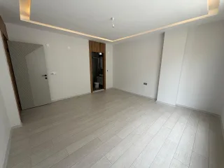 ALTINKUMDA DENİZE ÇOK YAKIN 3+1 CADDE ÜSTÜ 0 DAİRE - Görsel 24