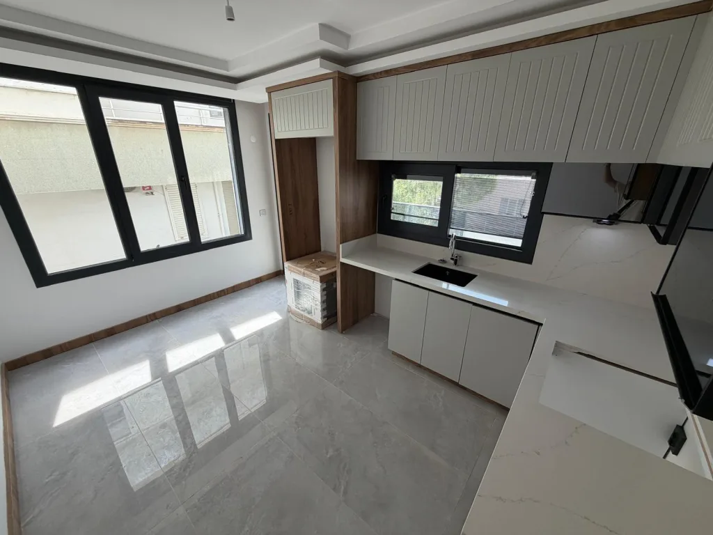 ALTINKUMDA DENİZE ÇOK YAKIN 3+1 CADDE ÜSTÜ 0 DAİRE - Görsel 8