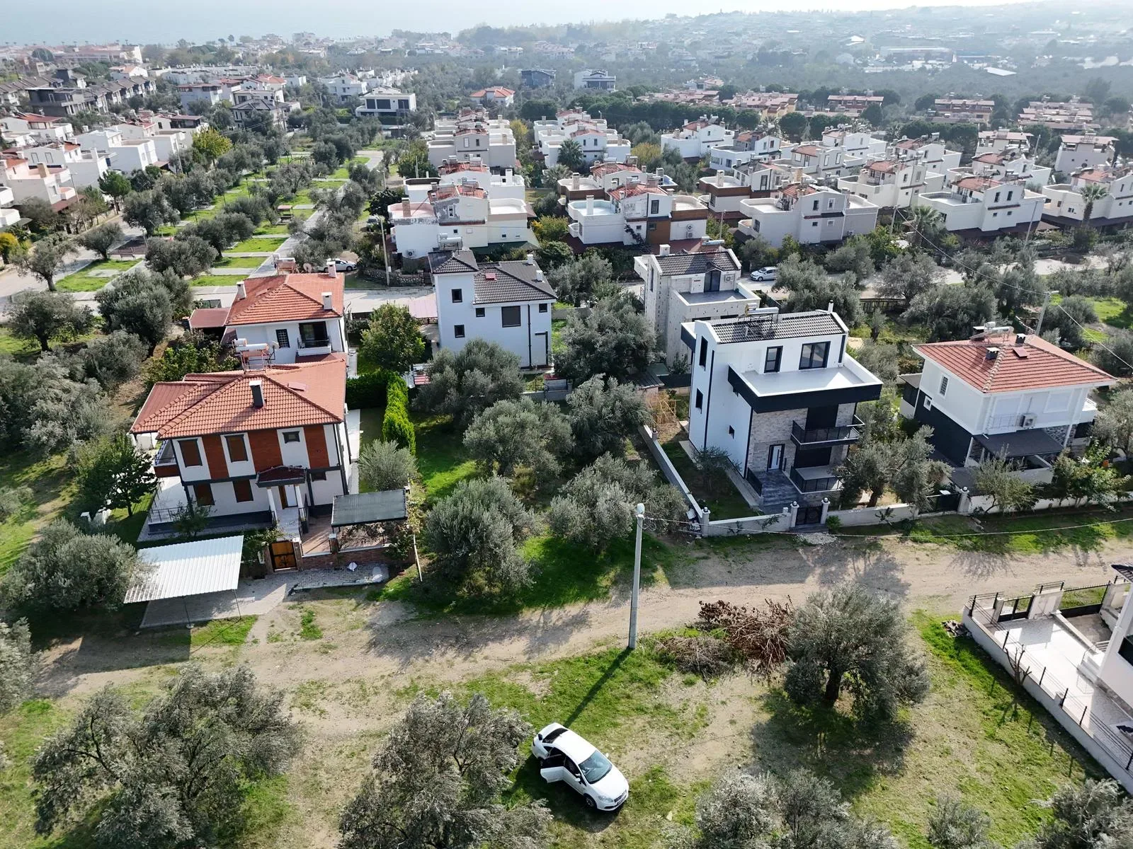 GÜRE ÇAMLIBEL İSKELEDE 354 METREKARE %15 İMARLI SATILIK ARSA