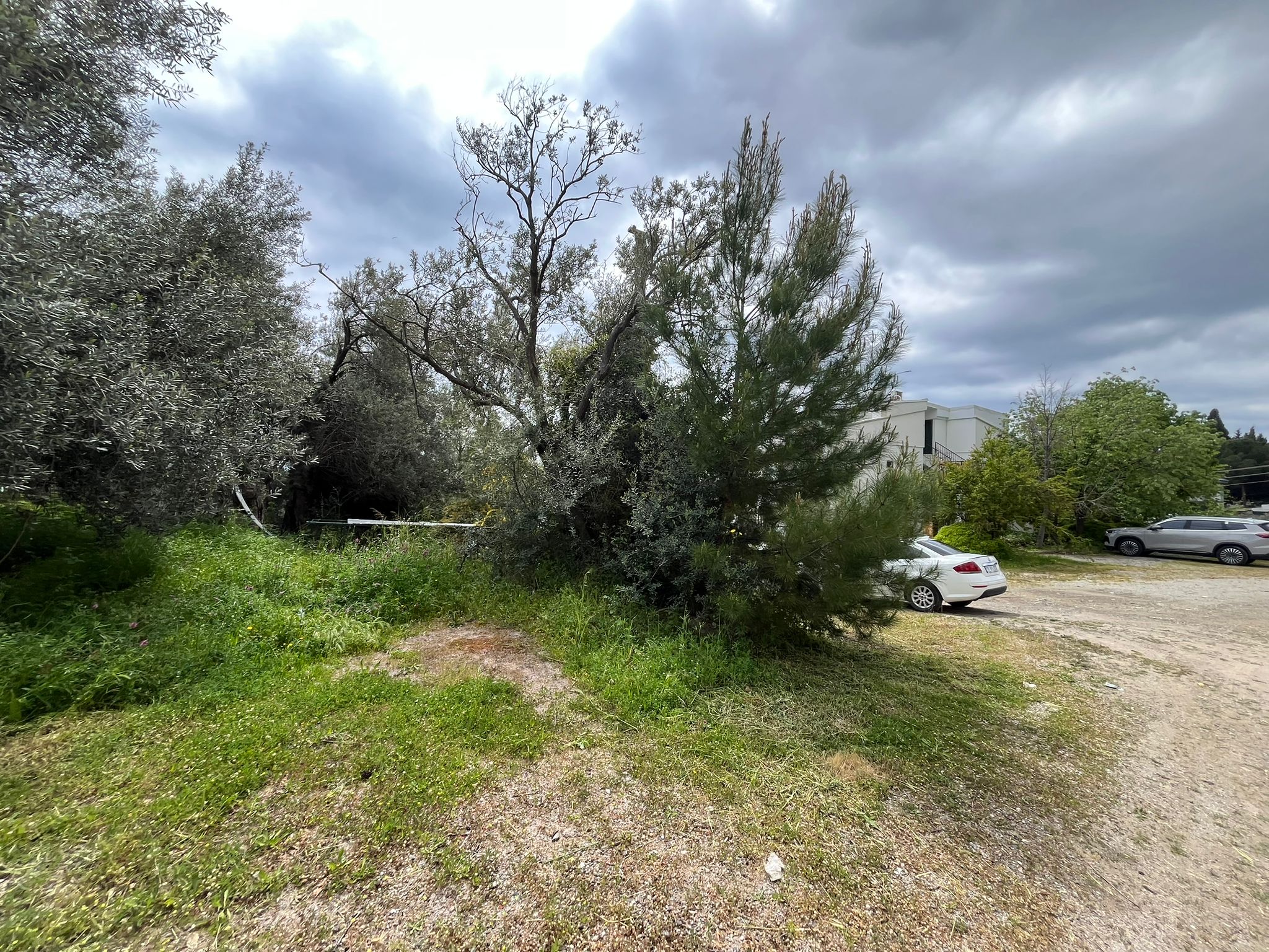 ALTINOLUKTA 650 M2 MUHTEŞEM DENİZ VE ŞEHİR MANZARALI KÖŞE ARSA - Görsel 12