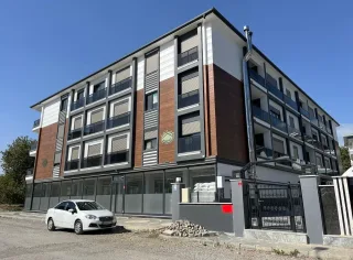 AKÇAY ALTINKUMDA 3 ODA 1 SALON AYRI MUTFAK ULTRA LÜX DAİRE - Görsel 1