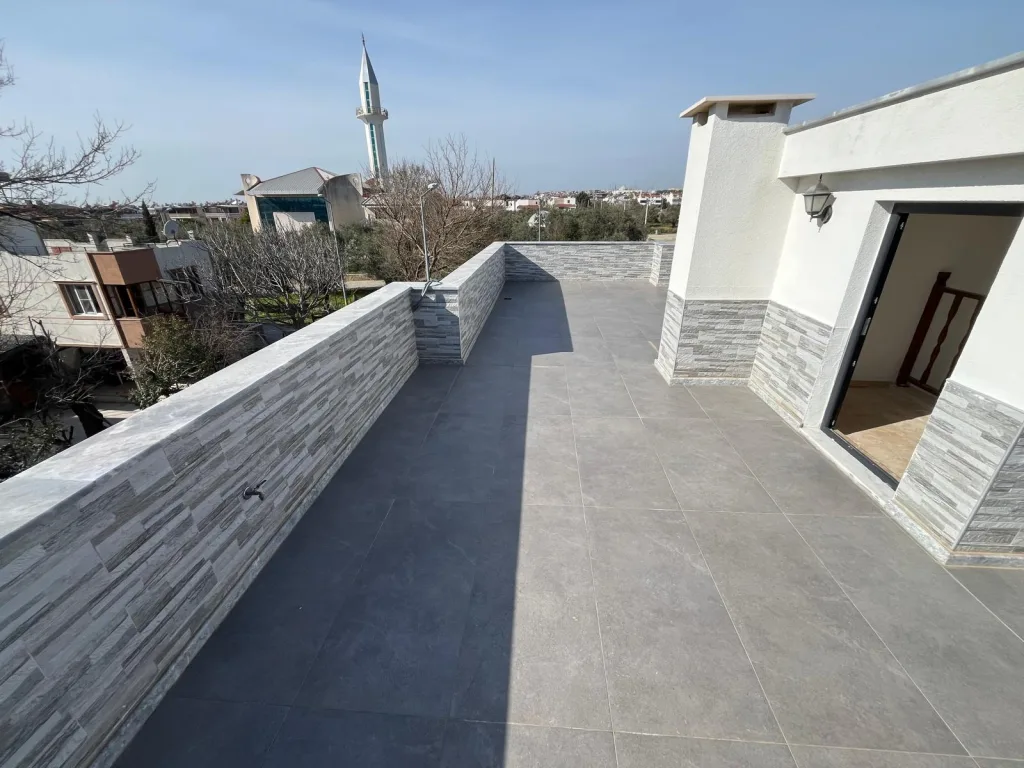 GÜRE İSKELE SAHİLİNDE BİRİNCİ MİGROSUN KÖŞESİNDE MÜSTAKİL TRİPLEX VİLLA - Görsel 15