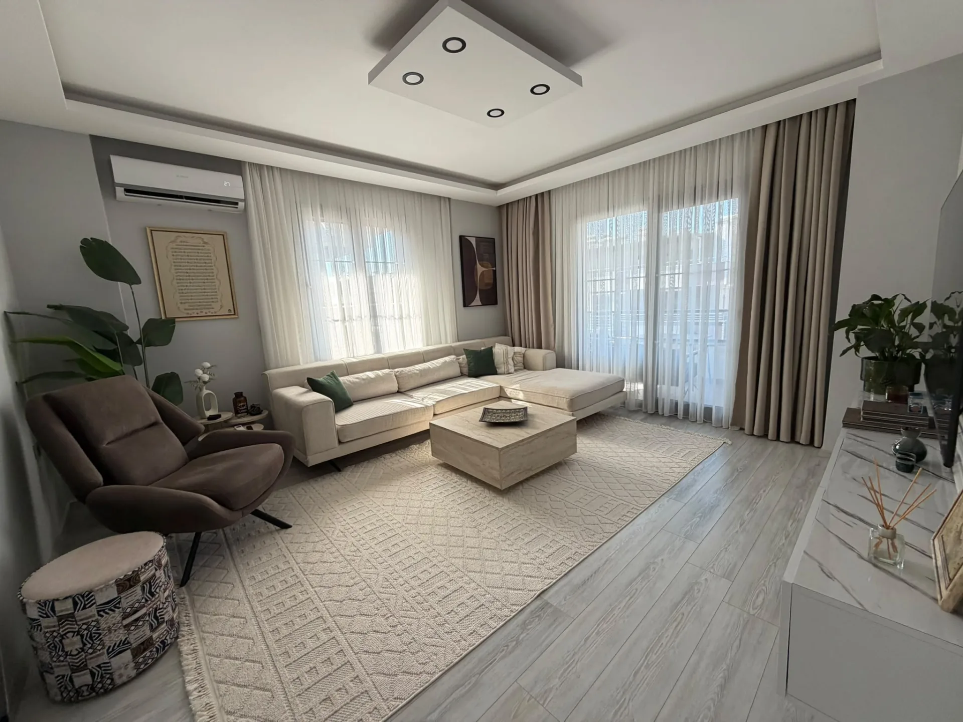 AKÇAY ALTINKUMDA 4+1 AYRI MUTFAK ULTRA LÜX DUBLEX DAİRE - Görsel 3