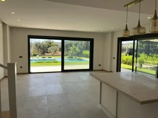GÜREDE RAMADA OTEL BÖLGESİNDE TAM BAĞIMSIZ MÜSTAKİL HAVUZLU ULTRA LÜX 4+1 VİLLA - Görsel 9