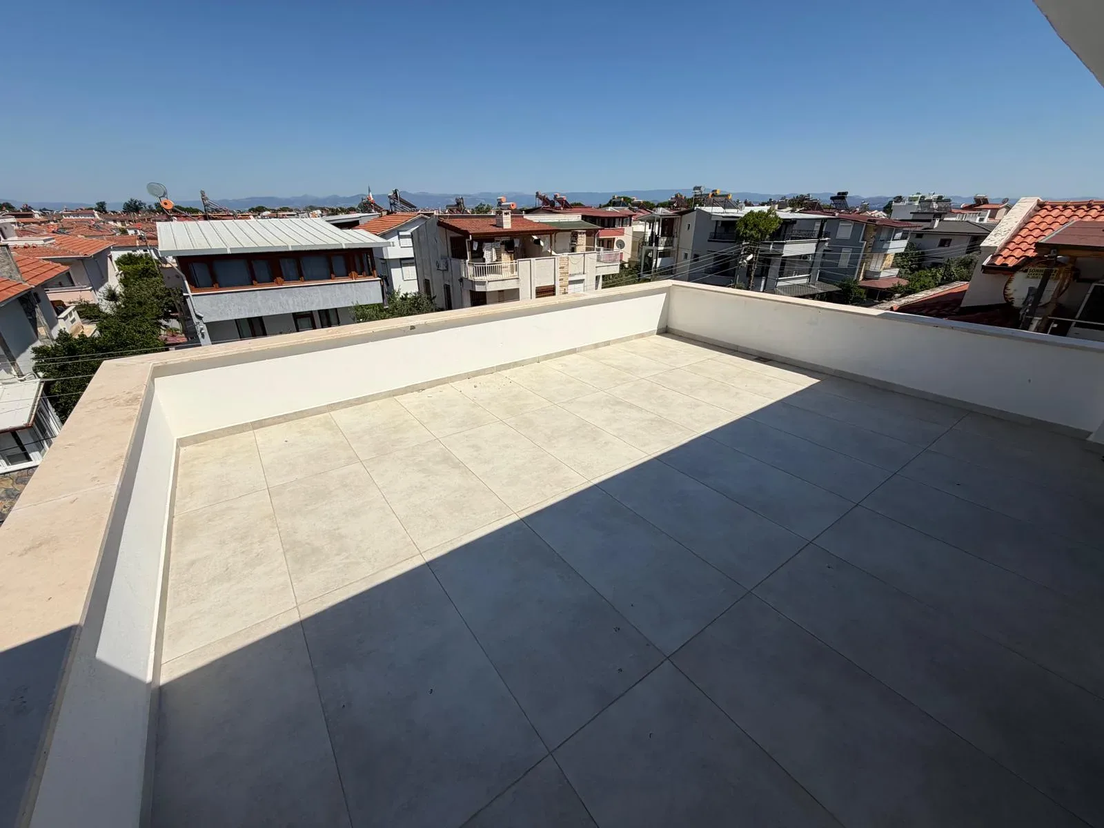 GÜRE FENERDE DENİZE 50 METRE MESAFEDE 4+1 FOURLEX LÜX VİLLA - Görsel 9