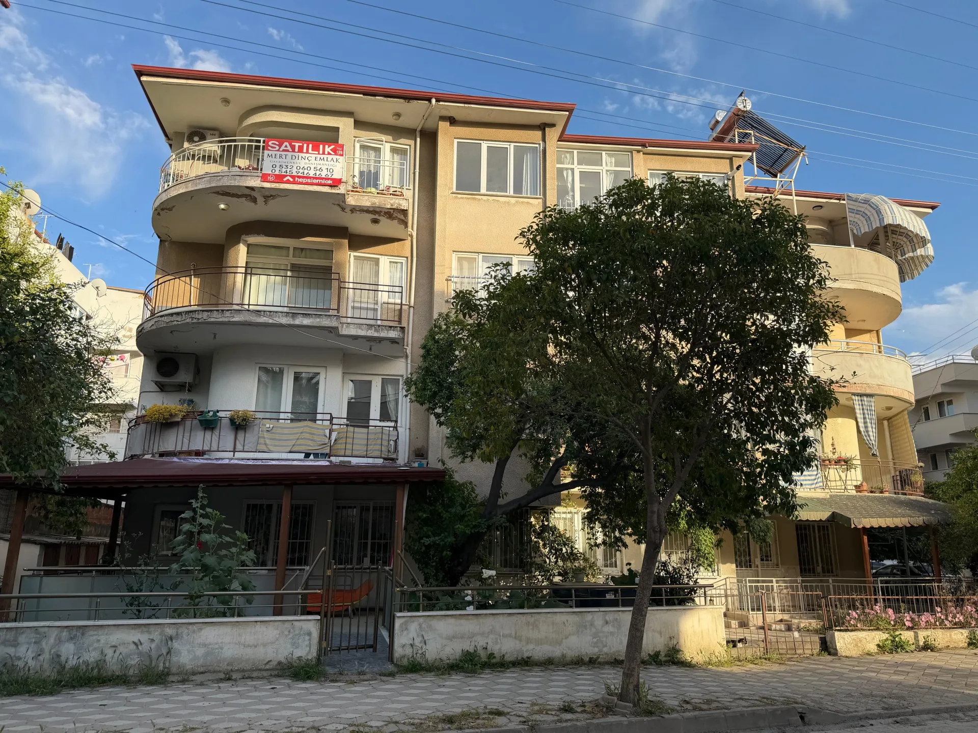 AKÇAYIN MERKEZİNDE EŞYALI MASRAFSIZ 3+1 DAİRE - Görsel 17