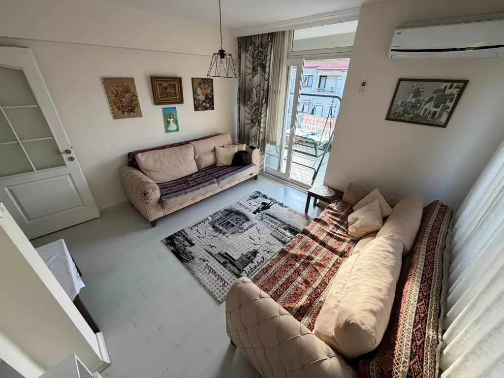 AKÇAYIN MERKEZİNDE EŞYALI MASRAFSIZ 3+1 DAİRE - Görsel 2