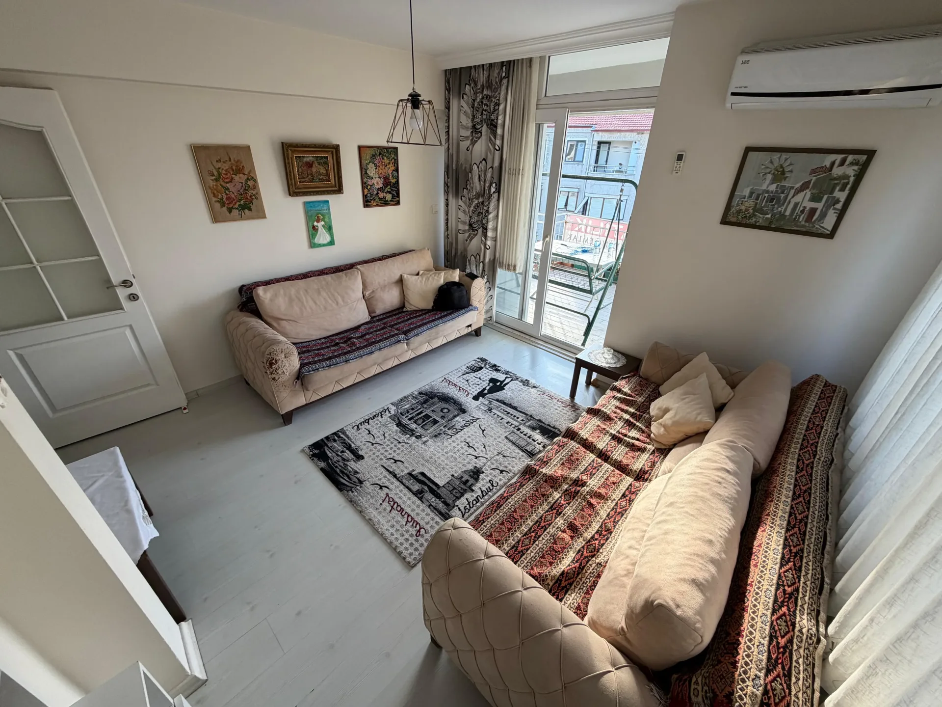 AKÇAYIN MERKEZİNDE EŞYALI MASRAFSIZ 3+1 DAİRE - Görsel 2