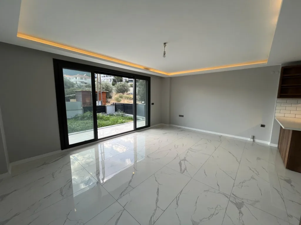GÜRE KAVURMACILAR YOLUNDA DAĞ VE DENİZ MANZARALI 3+1 LÜX TRİPLEX VİLLA - Görsel 38