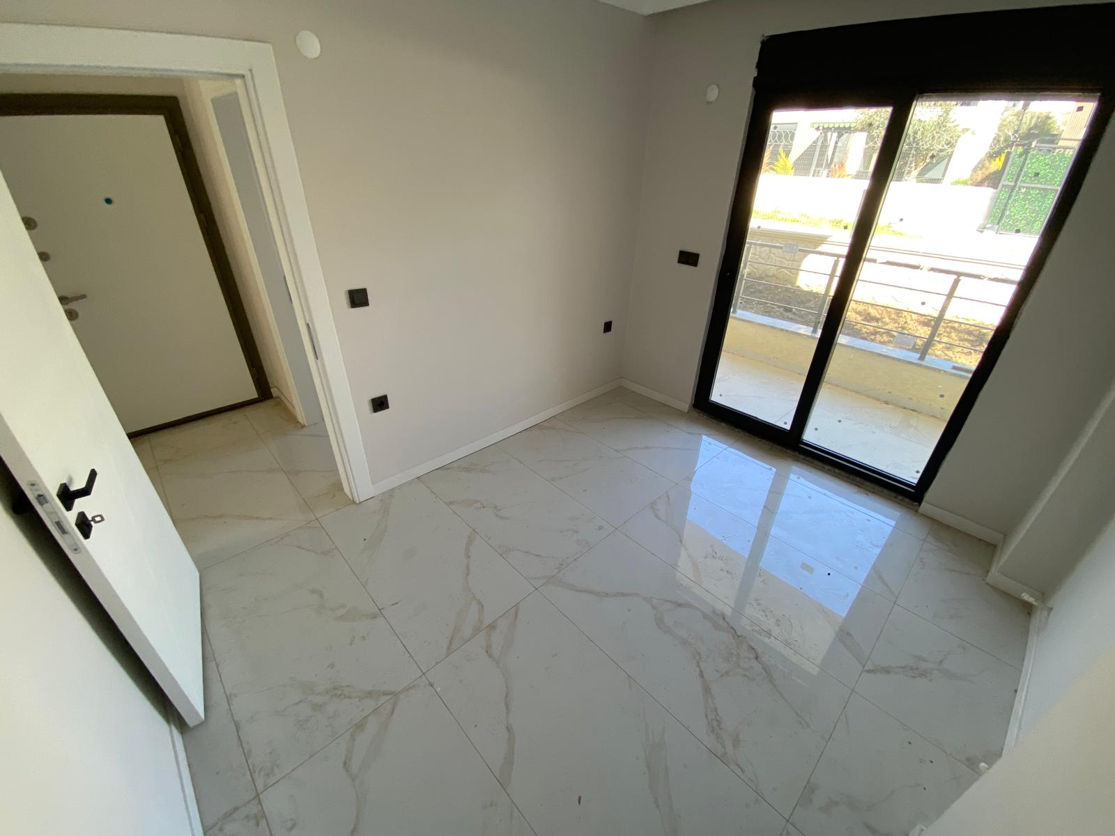 GÜRE RAMADA OTEL BÖLGESİNDE BUTİK PROJEDE GENİŞ KULLANIM ALANLI DAİRE - Görsel 4