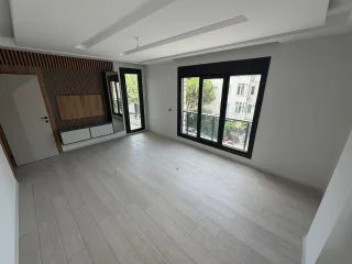 ALTINKUMDA DENİZE ÇOK YAKIN 3+1 CADDE ÜSTÜ 0 DAİRE - Görsel 2
