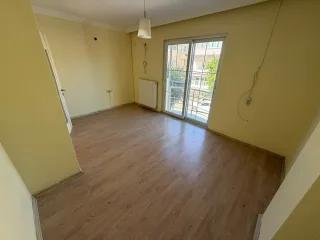 AKÇAYDA DENİZE 30 METRE MESAFEDE GENÇ VE KEYİFLİ VİLLA - Görsel 30