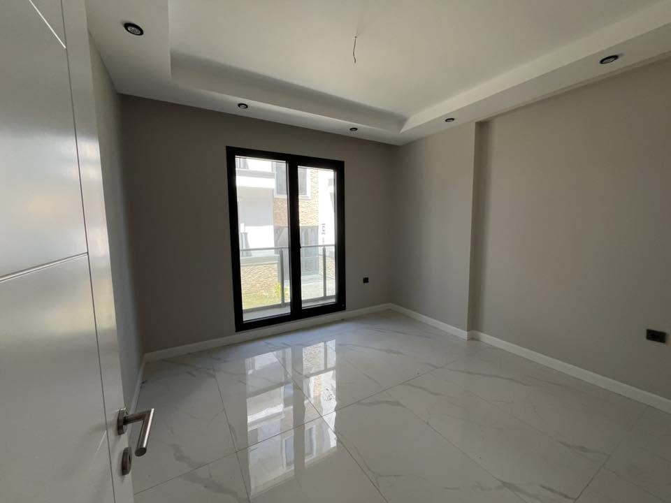 GÜRE AKÇAY ARASINDA 2+1 AYRI MUTFAK ULTRA LÜX SİTE İÇERİSİNDE HAVUZ CEPHELİ DAİRE - Görsel 23