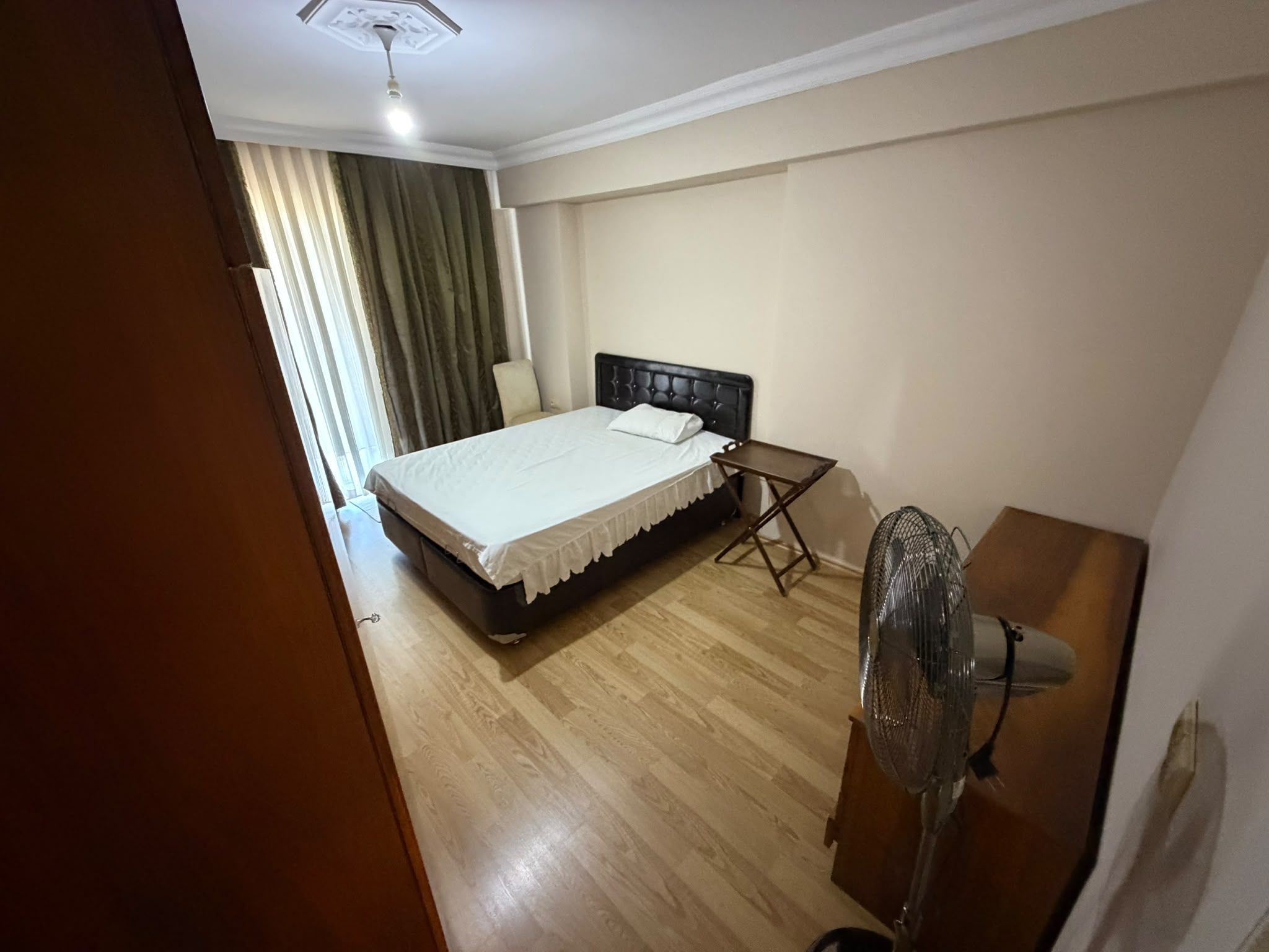 Akçay Yeni Mahalle Karşısında 3+1 Çok Geniş Bahçeli Müstakil Girişli Villa - Görsel 13
