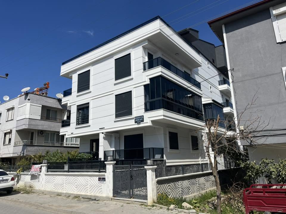 AKÇAYDA 0 BİNA DENİZE ÇOK YAKIN 2+1 CADDE ÜZERİ DAİRE - Görsel 3