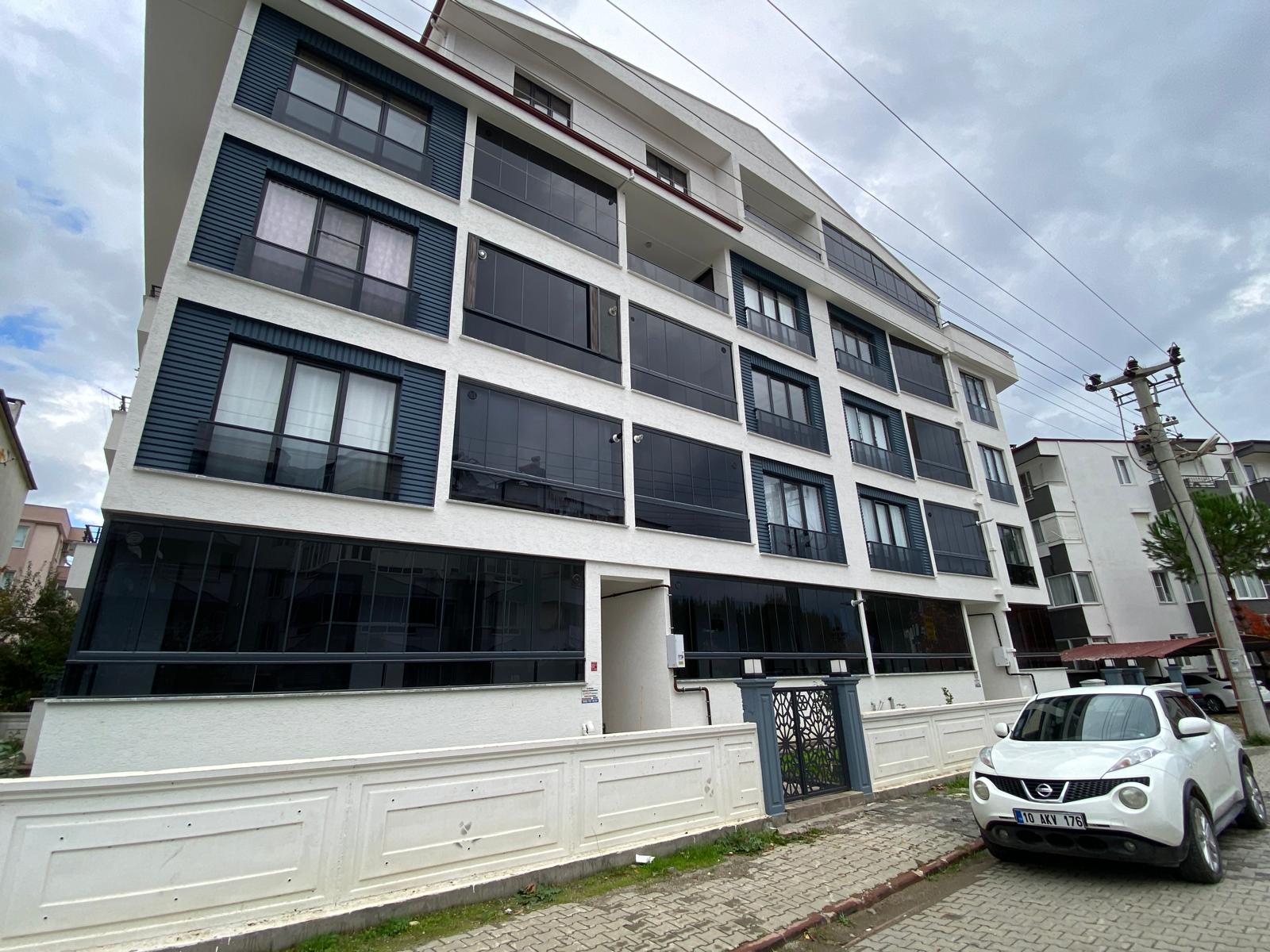 DOKTORLAR SİTESİ MEVKİ 0 BİNA EBEVEYN BANYOLU 2+1 DAİRE - Görsel 3